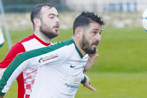 Ο Φραγκουλάκης σε στιγμιότυπο από το ματς Γιούχτα επί της ΑΕΕΚ ΣΥΝΚΑ