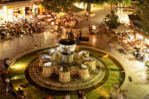 όψεις καταστημάτων για την ευρύτερη περιοχή της Κρήνης Μοροζίνι.