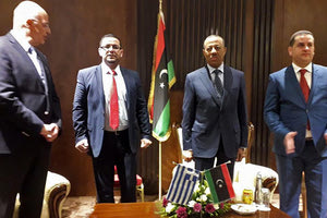 Από την επίσκεψη Δένδια στη Λιβύη