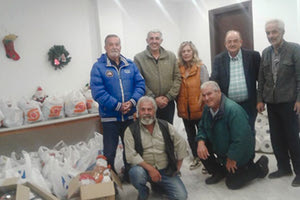 Εκδήλωση του Συλλόγου Πολυτέκνων Ν. Ηρακλείου όπου παραδόθηκαν τσάντες με είδη πρώτης ανάγκης & Χριστουγεννιάτικα εδέσματα σε άπορες πολύτεκνες οικογένειες