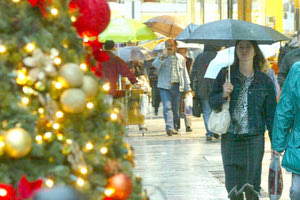 Χριστούγεννα με βροχές