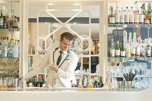 Έλεγχοι στα ξενοδοχεία για  τον αντικαπνιστικό