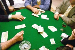 ΤΕΤΟΙΕΣ ΜΕΡΕΣ… ΤΕΤΟΙΑ ΛΟΓΙΑ! : Το φαινόμενο της χαρτοπαιξίας και η διασκέδαση των ημερών!