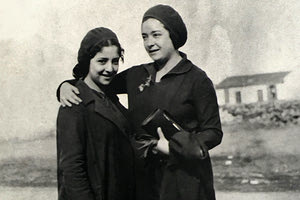 ΜΙΑ ΔΙΑΦΟΡΕΤΙΚΗ ΠΑΡΑΣΤΑΣΗ ΑΠΟ ΤΗΝ προΤΑΣΗ:  Οι σπουδαίες αδελφές Παΐζη  από το Μεγάλο Κάστρο