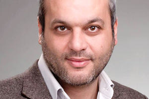 Χάρης Μαμουλάκης