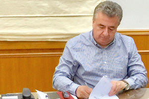 υπέγραψε ο περιφερειάρχης Κρήτης Σταύρος Αρναουτάκης
