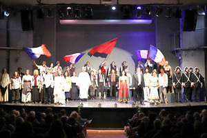 Η Θεατρική Ομάδα Πανεπιστημίου Κρήτης (Σχολές Ηρακλείου) με το μιούζικαλ «ΟΙ ΑΘΛΙΟΙ» του Βίκτωρα Ουγκώ,στο 9ο Φεστιβάλ Ερασιτεχνικού Θεατρου Ιεράπετρας