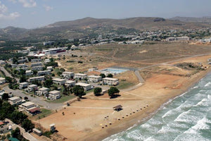 H τουριστική αξιοποίηση της πρώην αμερικανικής Βάσης στις Γούρνες