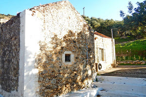 Στον Ιερό Ναό Παναγίας Κεραλιμενιώτισσας