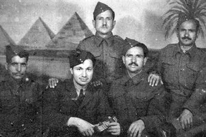 Φωτογραφία αρχείου οικογένειας Μαυρόκωστα