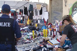 Έλεγχοι για το παρεμπόριο