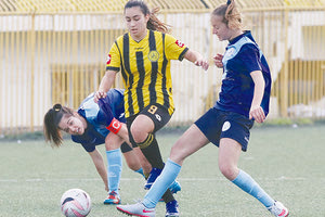 Οι Νέες Εργοτέλη κέρδισαν τον Χάλη Βαρ.