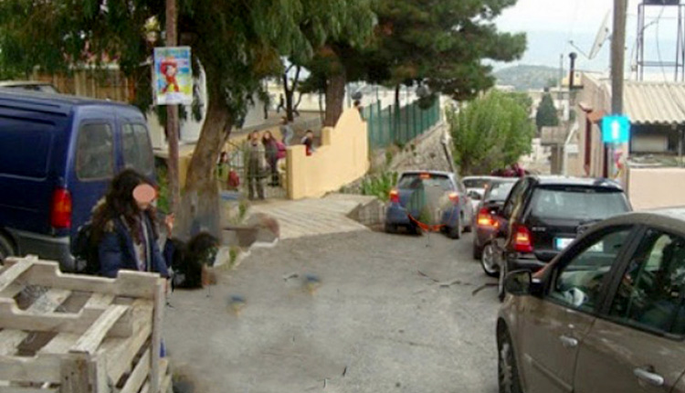 Κάθε πρωί και μεσημέρι επικρατεί κυκλοφοριακό κομφούζιο