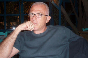 Ο καθηγητής Ακτινολογίας της Ιατρικής Σχολής του Πανεπιστημίου Κρήτης Απόστολος Καραντάνας