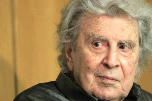 Μίκης Θεοδωράκης