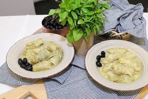 ΣΤΗ ΣΤΕΓΗ ΑΝΗΛΙΚΩΝ ΚΑΙ ΕΦΗΒΩΝ ΗΡΑΚΛΕΙΟΥ: Μοσχοβόλησαν οι «σταρένιοι λαχανοντολμάδες με χοιρινό»