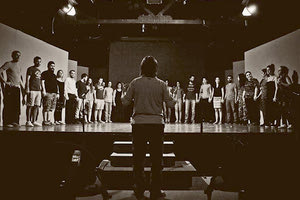 Το πολυβραβευμένο μιούζικαλ «Les Miserables», «Οι Άθλιοι» , του Β. Ουγκώ που έγινε ταινία το 2012 θα παρουσιάσει η Θεατρική ομάδα του Π.Κ