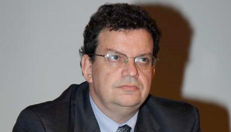 Ο καθηγητής Περικλής Μήτκας