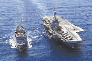 Σε επίδειξη ισχύος προχωρά η Γαλλία με το αεροπλανοφόρο «Σαρλ ντε Γκωλ» στην κυπριακή ΑΟΖ