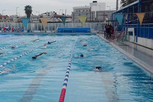ς στο κολυμβητήριο του “Λίντο”