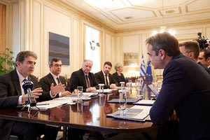 Με την ηγεσία του Υπουργείου Προστασίας του Πολίτη Μ. Χρυσοχοΐδη συναντήθηκε χθες στο Μέγαρο Μαξίμου ο Πρωθυπουργός Κ. Μητσοτάκης