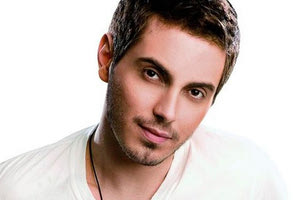 Ο Μιχάλης Χατζηγιάννης