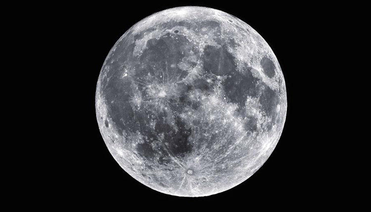 υπερπανσέληνος