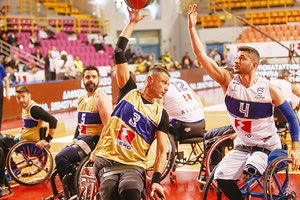 στο παιχνίδι με αμαξίδιο Μίνωας-Θησέας