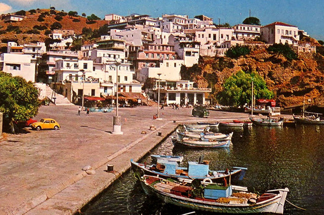 Η φωτογραφία της ημέρας: Η Αγία Γαλήνη, ένα όμορφο θέρετο της νότιας Κρήτης το 1979.