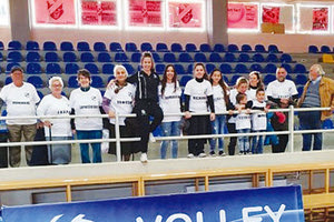 Μια ολόκληρη οικογένεια ήταν στο πλευρό του ΟΦΗ βόλεϊ στη Βόχα με τον Παμβοχαϊκό