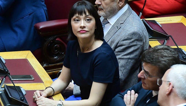 Η Νάντια Γιαννακοπούλο