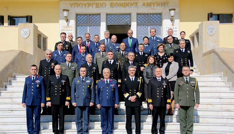 η τουρκική αντιπροσωπεία  για τα μέτρα οικοδόμησης εμπιστοσύνης στην Αθήνα