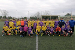 Τα παιδιά της Ακαδημίας της Αγίας Μαρίνας με τους μικρούς του Εργοτέλη στο Μαρτινέγκο