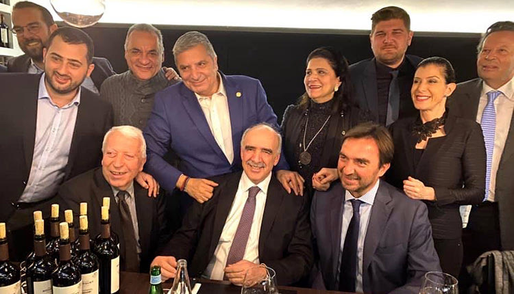 Βρέθηκαν σε ένα φόρουμ για τις περιφέρειες στις Βρυξέλλες και η Κρήτη είχε την τιμητική της