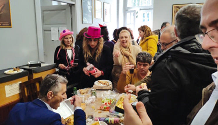 τσικνίσματα στον Δικηγορικό Σύλλογο  Ηρακλείου