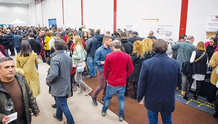 Χιλιάδες κόσμου στα “ΟιΝοτικά 2020”