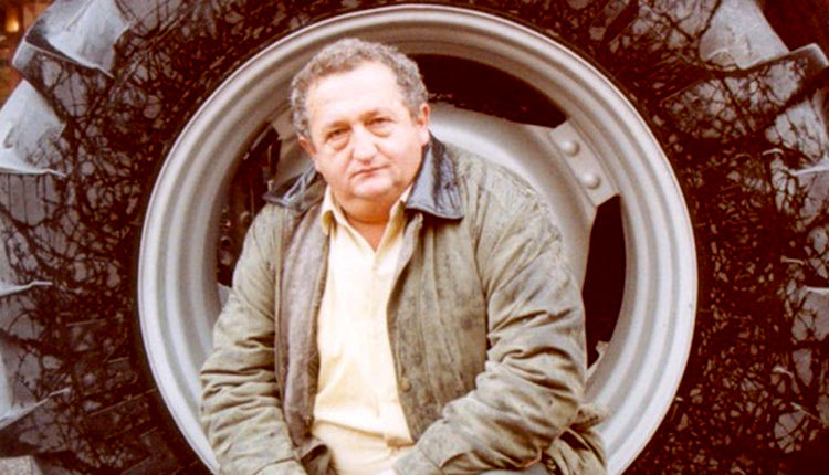 Έφυγε από τη ζωή σε ηλικία 66 ετών ο πρώην δήμαρχος Τυρνάβου και γνωστός αγροτοσυνδικαλιστής Θανάσης Νασίκας.