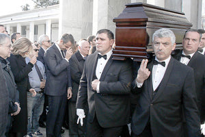 ΚΙΚΗ ΔΗΜΟΥΛΑ: Η Ελλάδα αποχαιρέτησε τη μεγάλη ποιήτρια