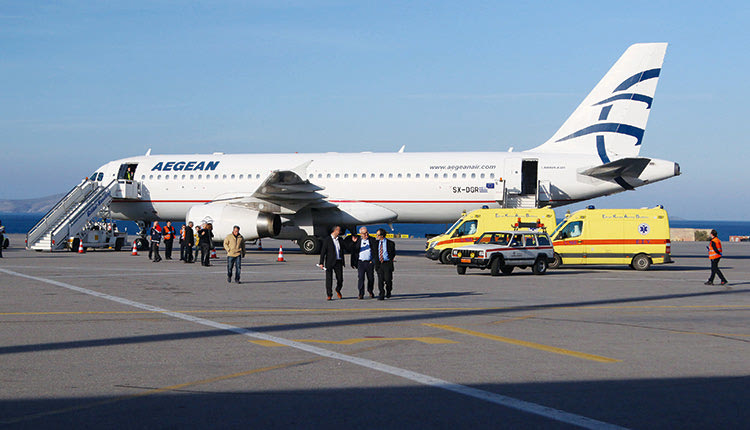 ΑΣΚΗΣΗ ΣΤΟ ΑΕΡΟΔΡΟΜΙΟ ΗΡΑΚΛΕΙΟΥ ΜΕ ΕΠΙΒΑΤΕΣ-ΦΟΡΕΙΣ ΤΟΥ ΚΟΡΟΝΑΪΟΥ