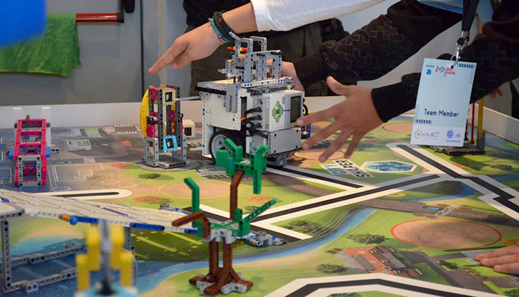 ο προκριματικός του πανελλήνιου διαγωνισμού Εκπαιδευτικής Ρομποτικής, Έρευνας και Καινοτομίας για παιδιά FFL GREECE, στο Ενυδρείο Κρήτης