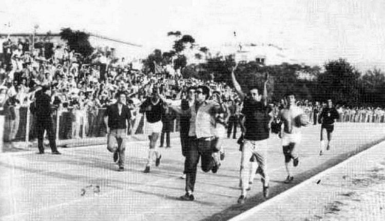 Για πρώτη φορά ο ΟΦΗ αγωνίστηκε σε μπαράζ πριν από 52 χρόνια και είχε πάρει την άνοδο σε αγώνα στα Χανιά.