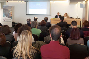 Ο Περιφερειάρχης Κρήτης Σταύρος Αρναουτάκης στο πλαίσιο παρουσίασης δράσεων του Περιφερειακού Προγράμματος Κρήτης