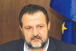 Βασίλης Κεγκέρογλου