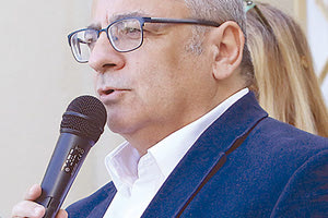 Ο περιφερειακός διευθυντής Εκπαίδευσης Κρήτης, κ. Μανώλης Καρτσωνάκης