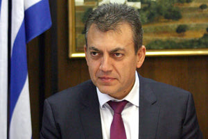 ο υπουργός Εργασίας Γιάννης Βρούτσης.