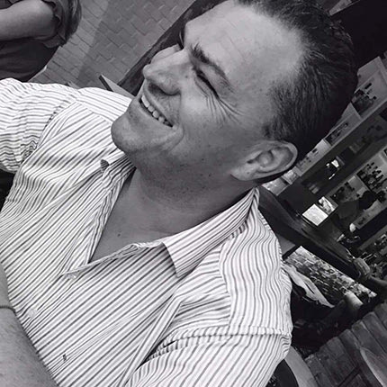 «Έφυγε» ξαφνικά  το ιστορικό στέλεχος της Νεολαίας του κόμματος Κώστας Παπαδημητρίου. 