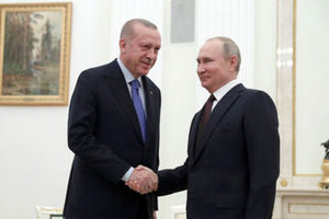 ο πρόεδρος της Ρωσίας Βλαντιμίρ Πούτιν και ο πρόεδρος της Τουρκίας Ρετζέπ Ταγίπ Ερντογάν