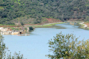 Φράγμα Αποσελέμη