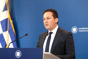 Ο κυβερνητικός εκπρόσωπος Στέλιος Πέτσας