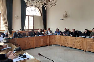 το Συντονιστικό Όργανο του Δήμου Ηρακλείου που έχει συγκροτηθεί με σκοπό να συντονίσει τα μέτρα προστασίας απέναντι στον κοροναϊό.